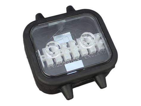 12 volt junction box covered|12v automotive junction block.